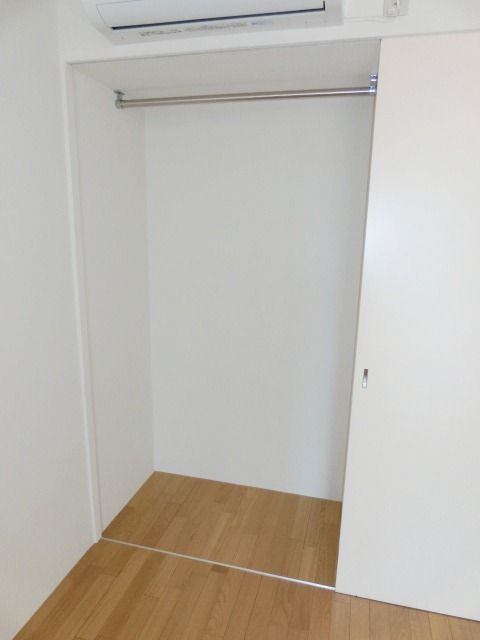 収納　クローゼット付。