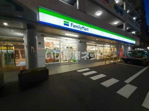 コンビニ　ファミリーマート　中野早稲田通り店（コンビニ）まで234m