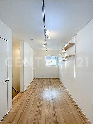 居室・リビング　※他のお部屋の写真です。