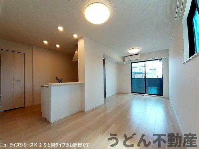 居室・リビング　うどん県のお部屋探しはうどん不動産へ うどんちゃんとLINE