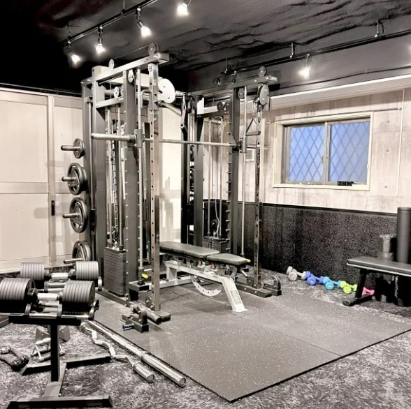 その他　パーソナルトレーニングジム REAL WORKOUT(リアル（その他）まで409m