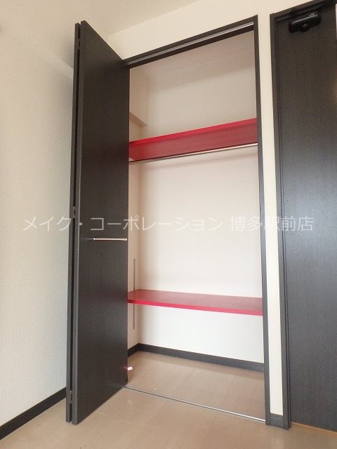 収納　同物件、別部屋の写真です。