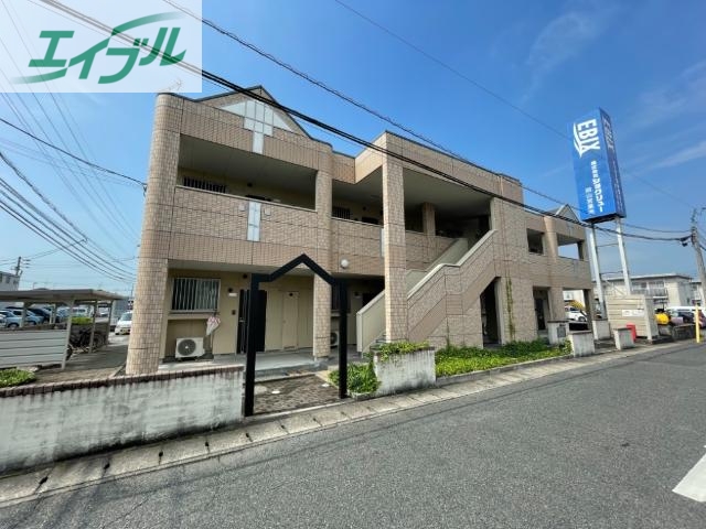 建物外観　外観写真（昼）