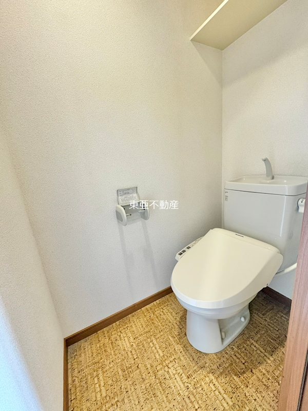トイレ　別部屋写真の為現況優先