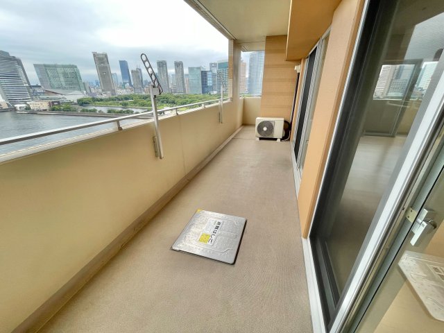 バルコニー　＊居住中のため別部屋参照
