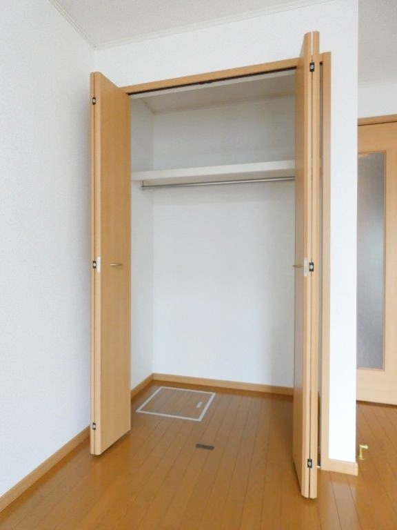 収納　図面と現状に相違がある場合には現状を優先