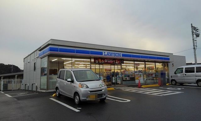 コンビニ　ローソン東松山沢口町店（コンビニ）まで630m