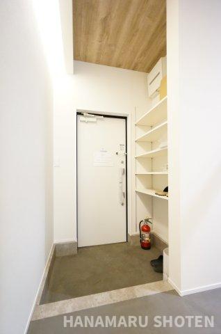 玄関　物件、駅でお待ち合わせでのご案内歓迎！