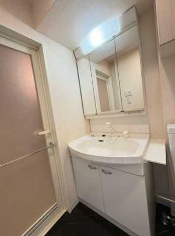 洗面設備　参考写真