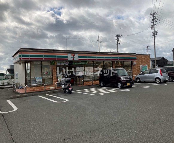 コンビニ　セブンイレブン藤枝水守店（コンビニ）まで220m