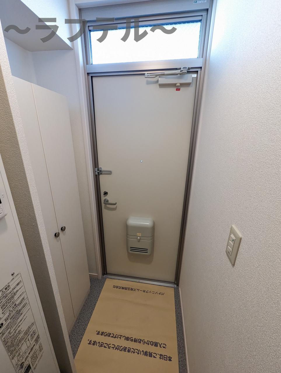 玄関　別部屋イメージ写真