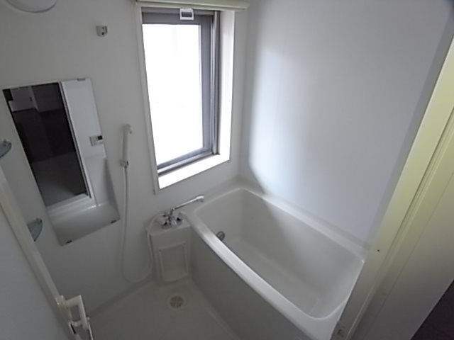 バス・シャワールーム　※別のお部屋の写真になります