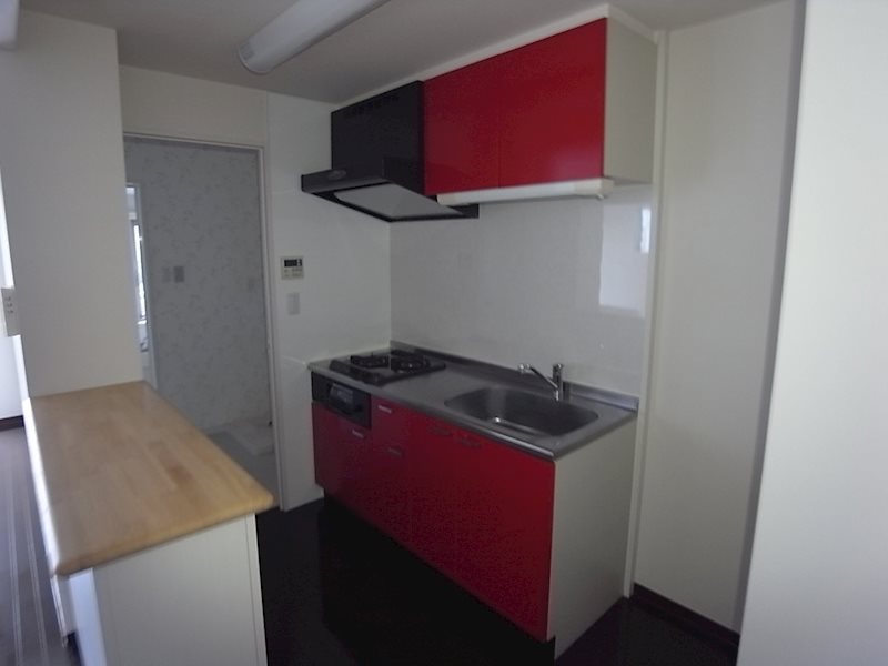 キッチン　※別のお部屋の写真になります