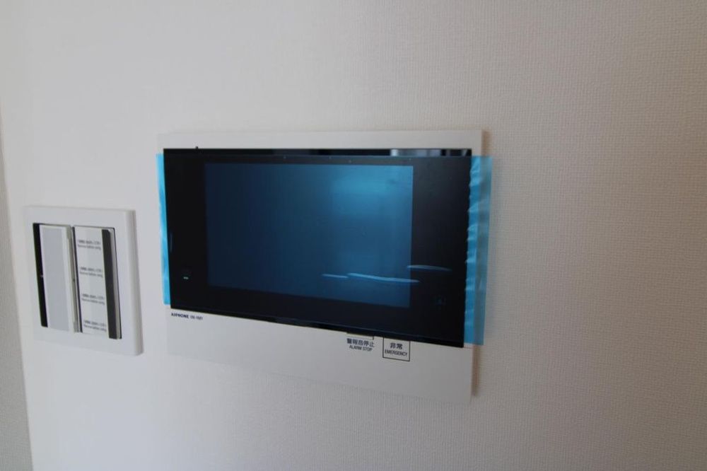 セキュリティ　写真は同タイプ住居です。