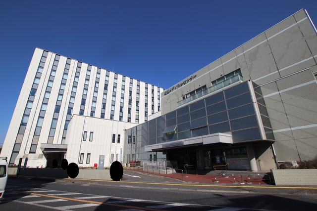 病院　独立行政法人地域医療機能推進機構　埼玉メディカルセンター（病院）まで1300m