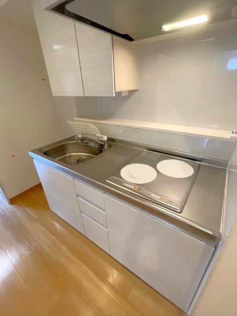 キッチン　実際のお部屋の写真です。