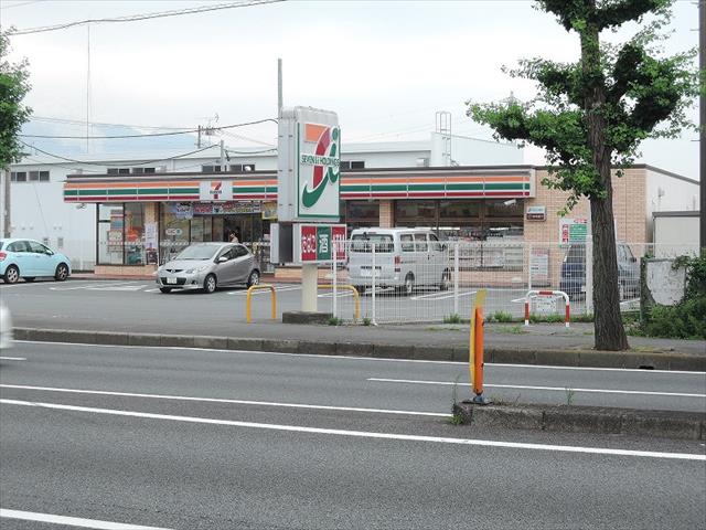 コンビニ　セブンイレブン（コンビニ）まで660m