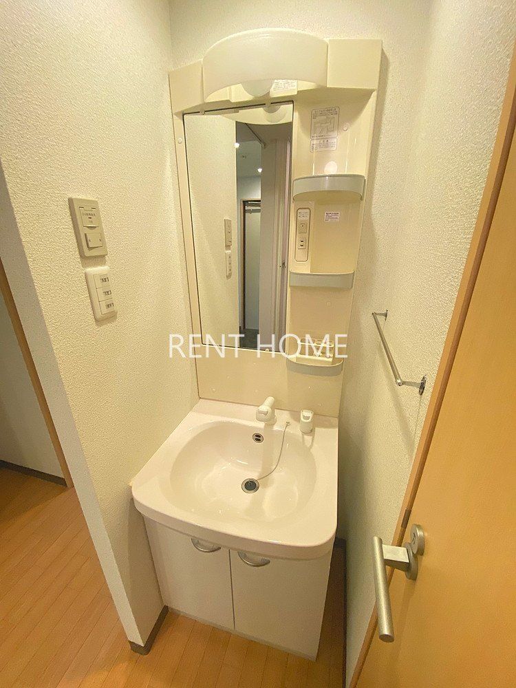 洗面設備　シャンプードレッサー