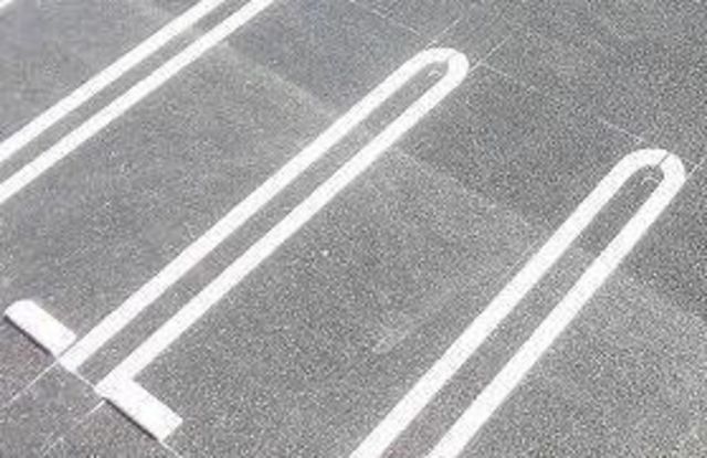 駐車場　現況優先