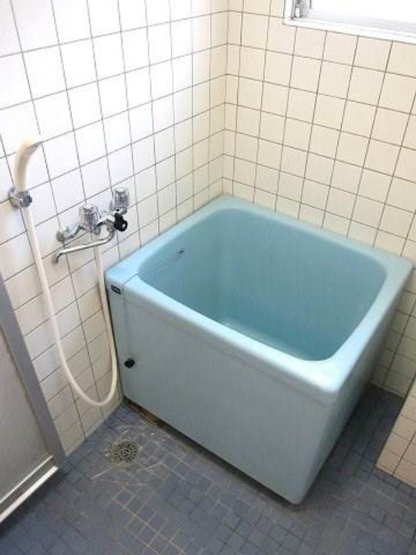 バス・シャワールーム　別号室イメージ