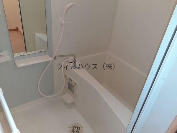バス・シャワールーム　キレイな浴室！