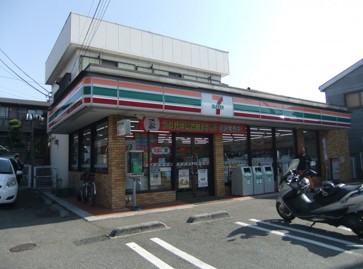 コンビニ　セブンイレブン 船橋京成海神店（コンビニ）まで325m