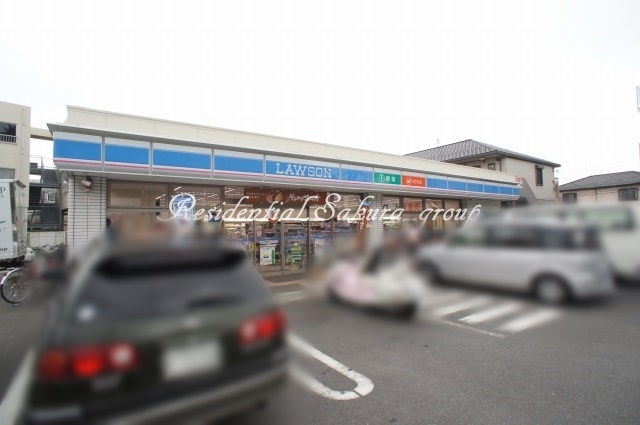 コンビニ　ローソン 港北鳥山町店（コンビニ）まで52m