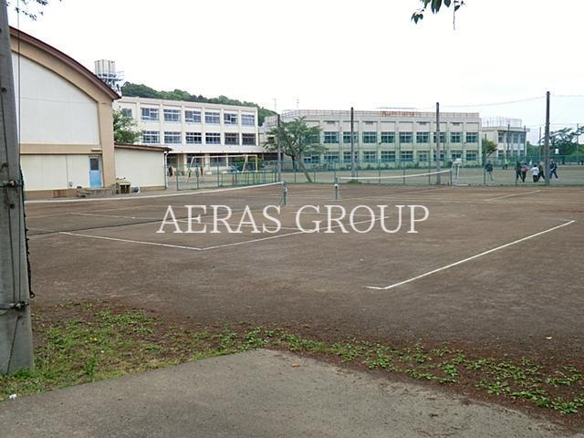 中学校　八王子市立川口中学校（中学校）まで244m
