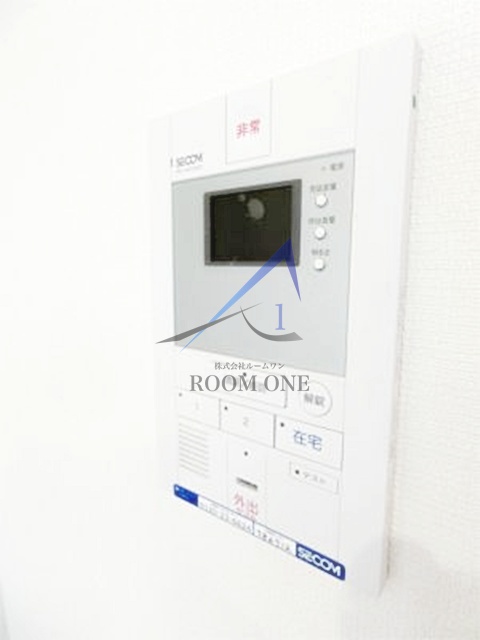 セキュリティ　モニター付きインターホンです。