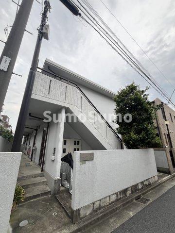 建物外観　外観は落ち着いています