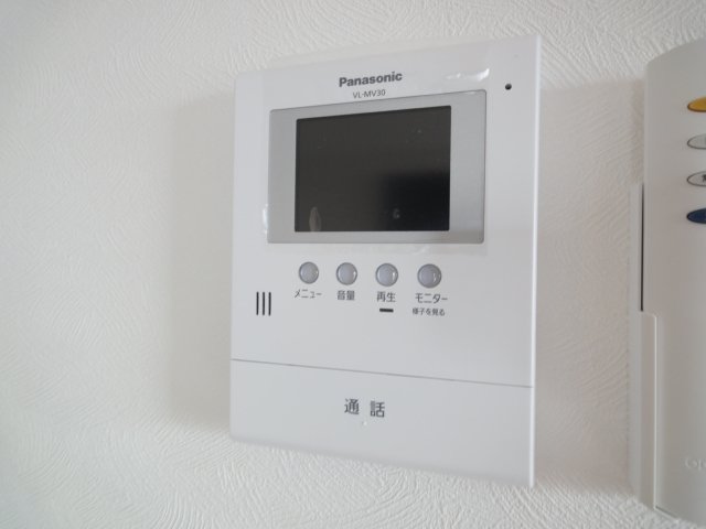 セキュリティ　同物件別号室のものです。