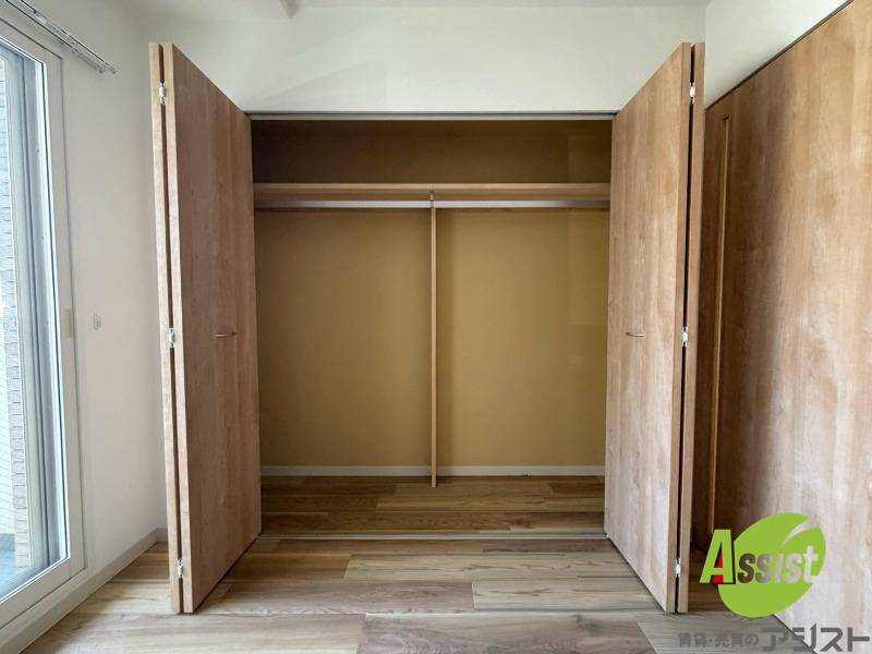 収納　収納もバッチリあるのでお部屋が片付きますよ！