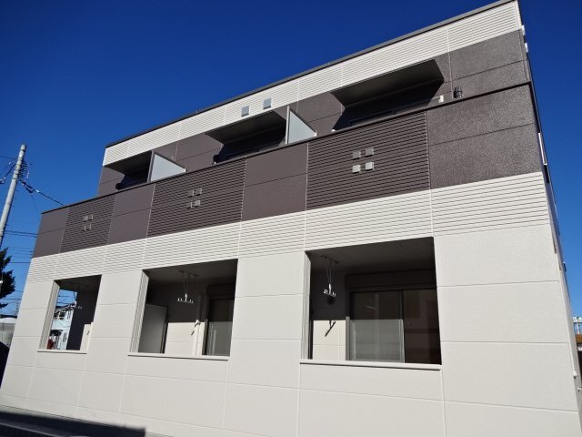 建物外観　外観写真（昼）