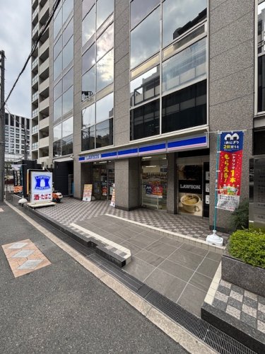 コンビニ　ローソン（コンビニ）まで188m