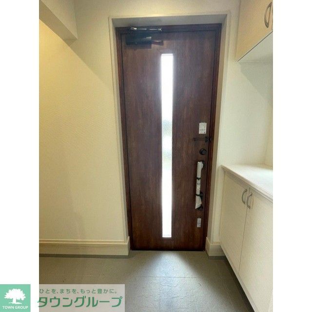 玄関　お部屋探しは【タウンハウジング千葉店】にお任せ下さい♪