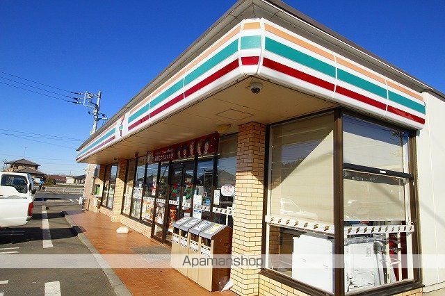 コンビニ　セブンイレブン（コンビニ）まで625m