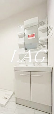 洗面設備　独立洗面台です。