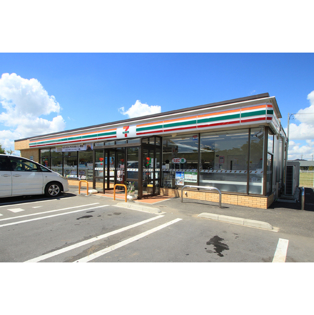 コンビニ　セブンイレブン土浦おおつ野７丁目店（コンビニ）まで660m