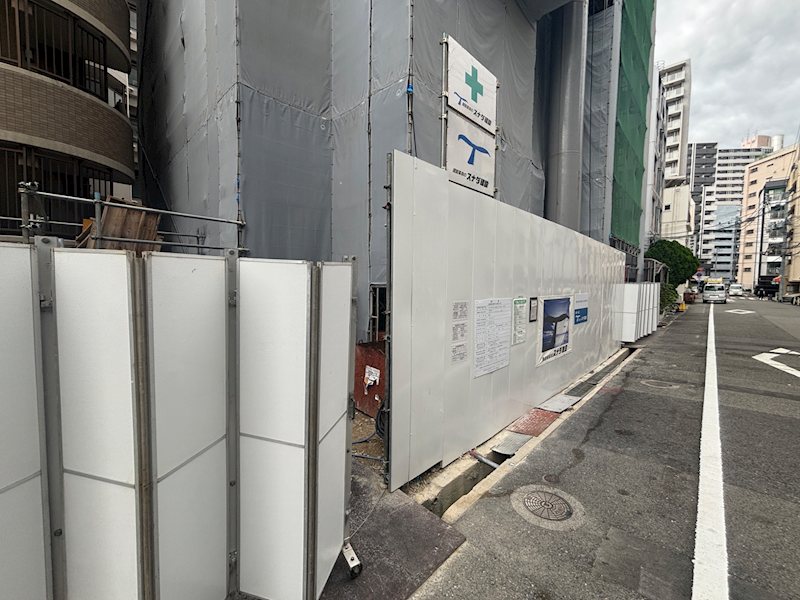 ALIVIS神戸駅前の外観写真