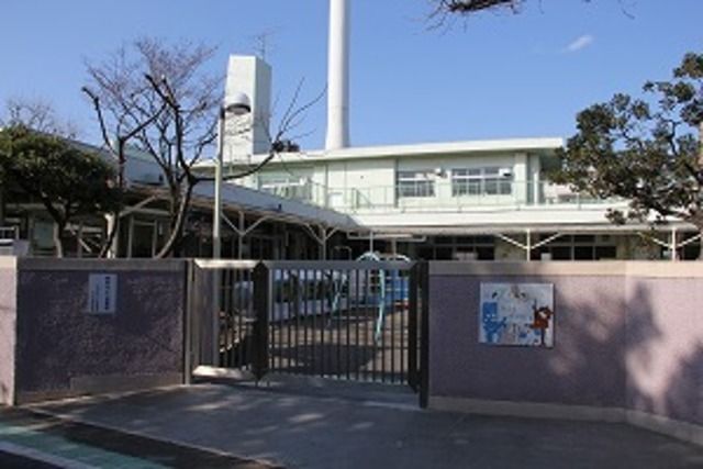 幼稚園・保育園　烏山保育園（幼稚園・保育園）まで665m