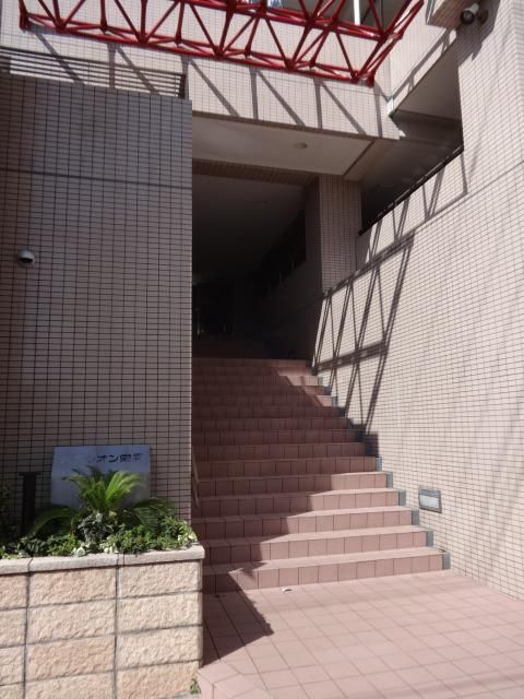 エントランス　★★しっかりとしたエントランス★★