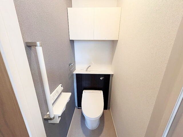 トイレ　トイレもきれいです