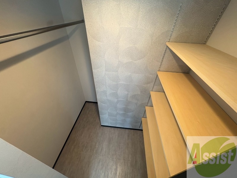 収納　収納もバッチリあるのでお部屋が片付きますよ！