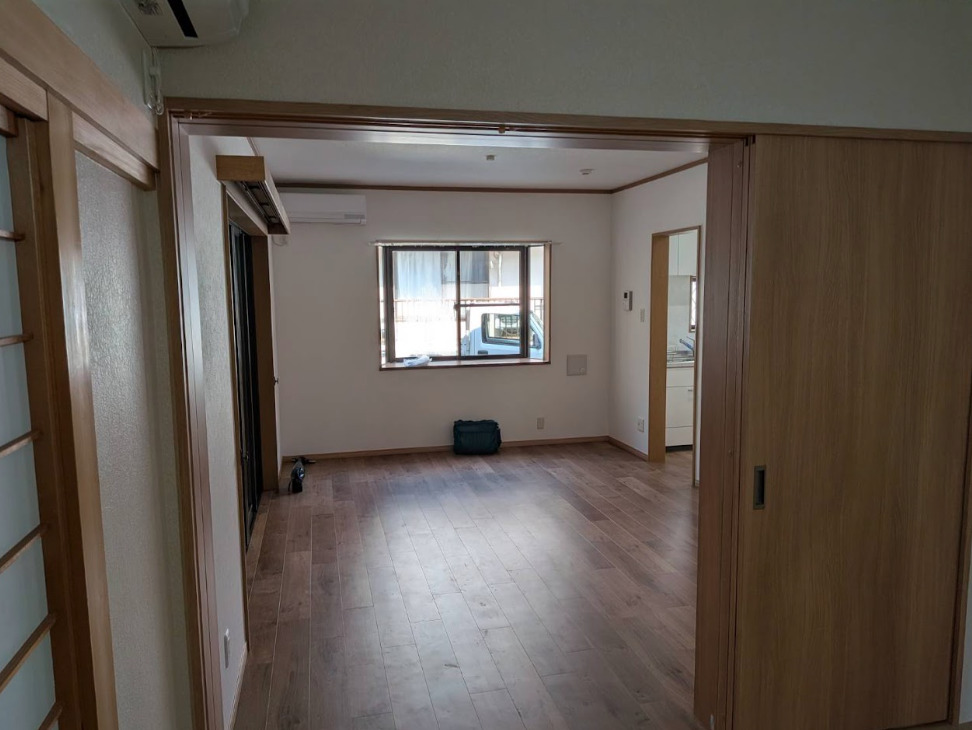 坂下町戸建て(SOHO利用相談の居間写真
