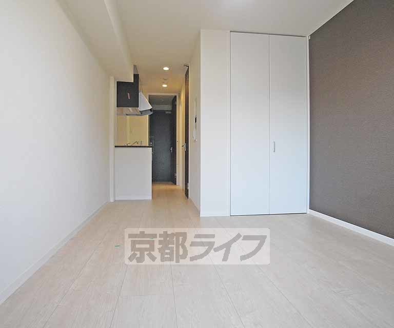 居室・リビング　広々としたお部屋です。