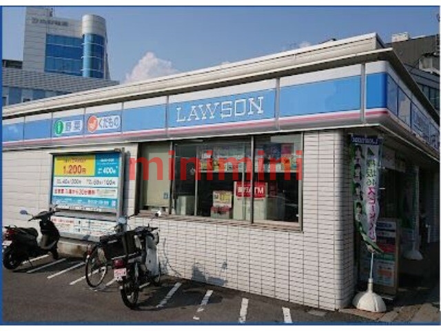 コンビニ　ローソン吹田江の木町店（コンビニ）まで682m