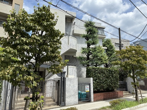 建物外観　建物外観別角度　※2026年08月の写真