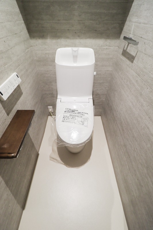 トイレ　図面と現状に相違がある場合には現状を優先