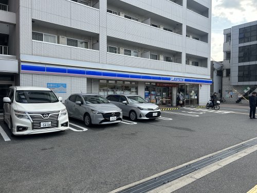 コンビニ　ローソン　西住之江1丁目店（コンビニ）まで678m
