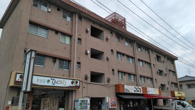 シャトー出水飛鳥の外観写真
